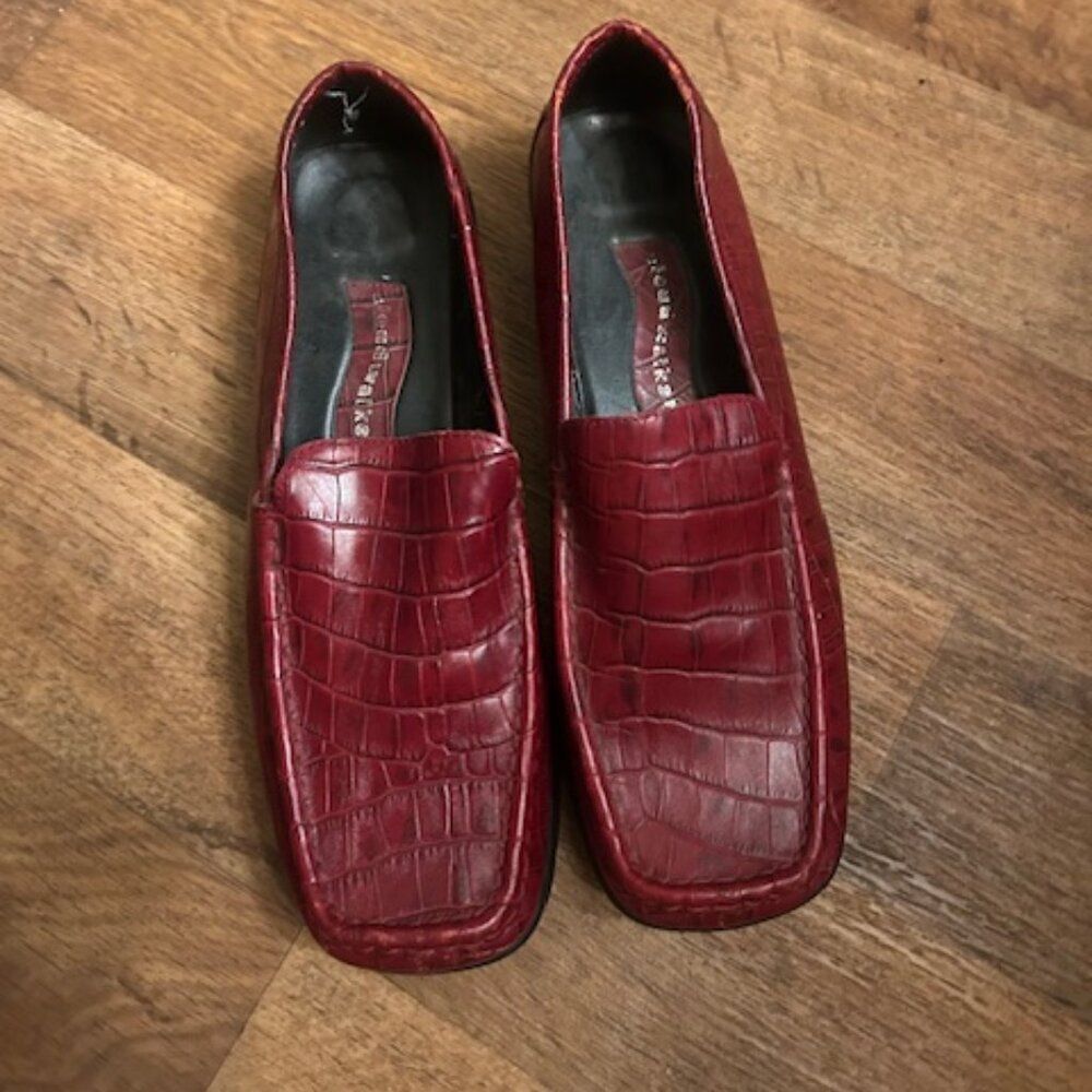Cloudwalkers Burgundy square toe slip-on loafers, size 11W